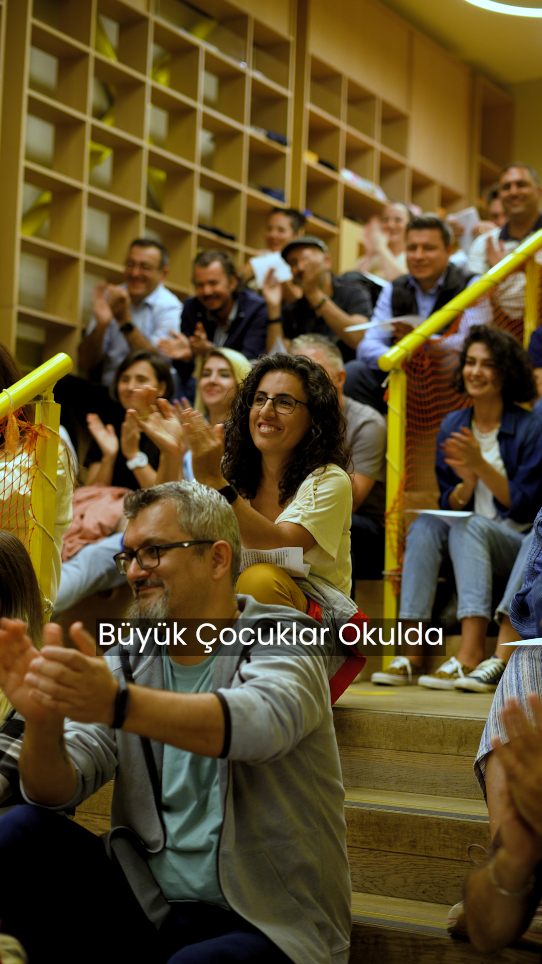 Byk ocuklar Okulda